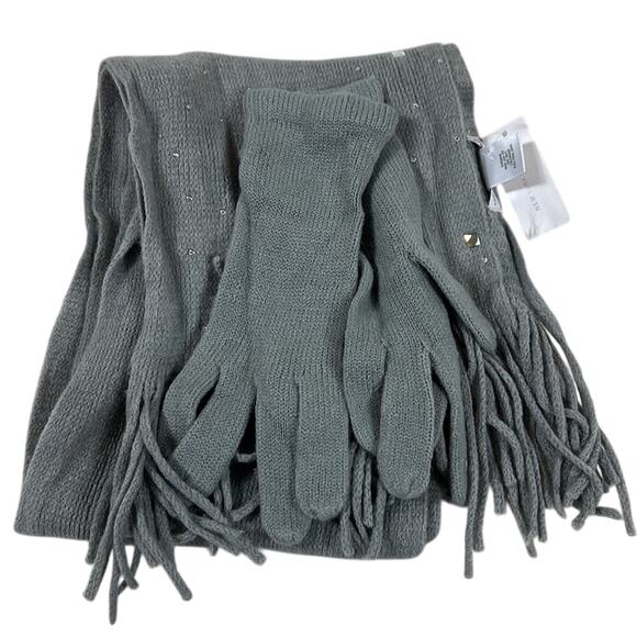 NWT New York & Company 2 Piece Glove and Scarf Matching Set Beaded Cozy Classy - Picture 2 of 2